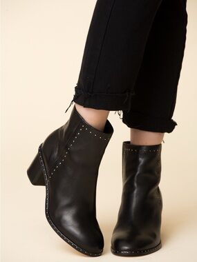 Rag and Bone Willow Studded Ankle Boot 37.5